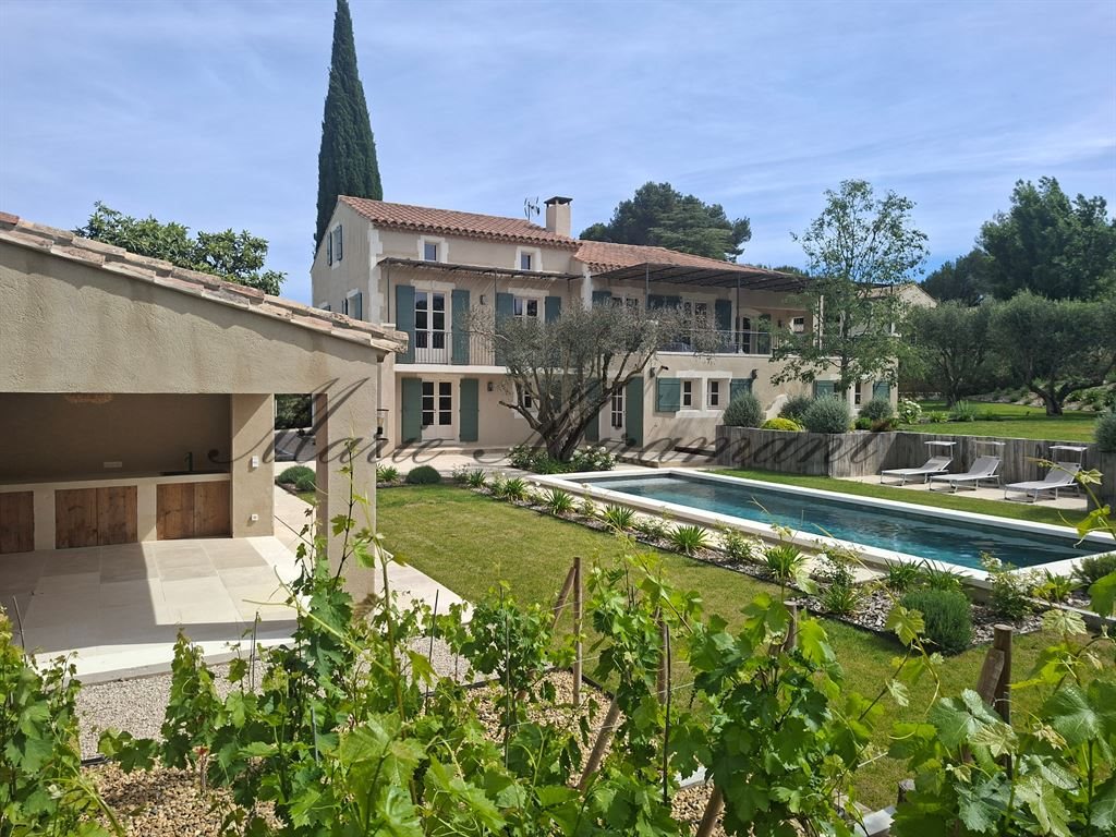 Maison à vendre, 300m², Fontvieille
