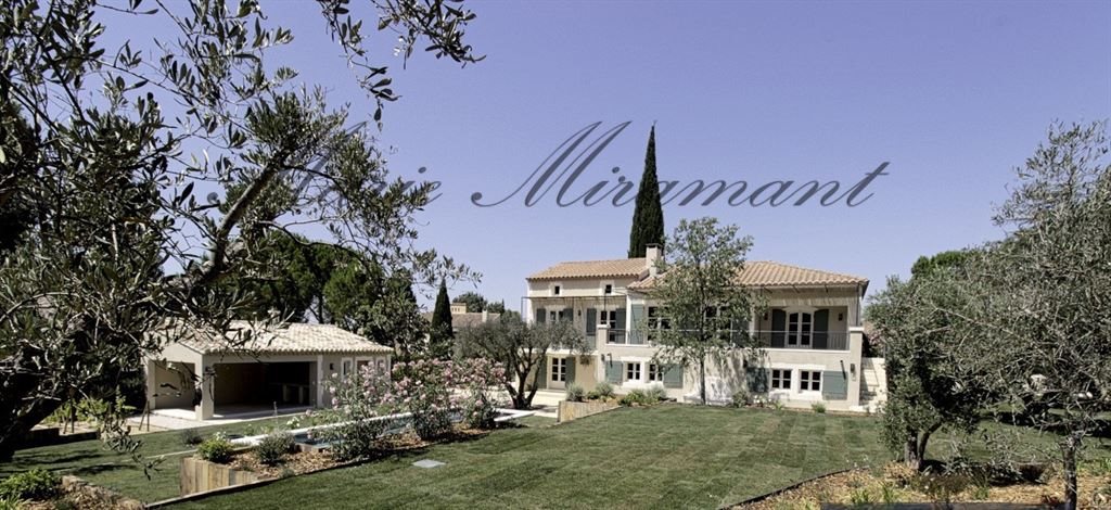 Maison à vendre, 300m², Fontvieille