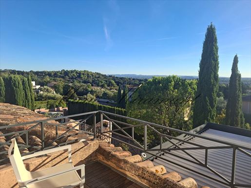 Maison 9 pièces 400 m² · à Avignon · 400 m² · 1 295 000 €