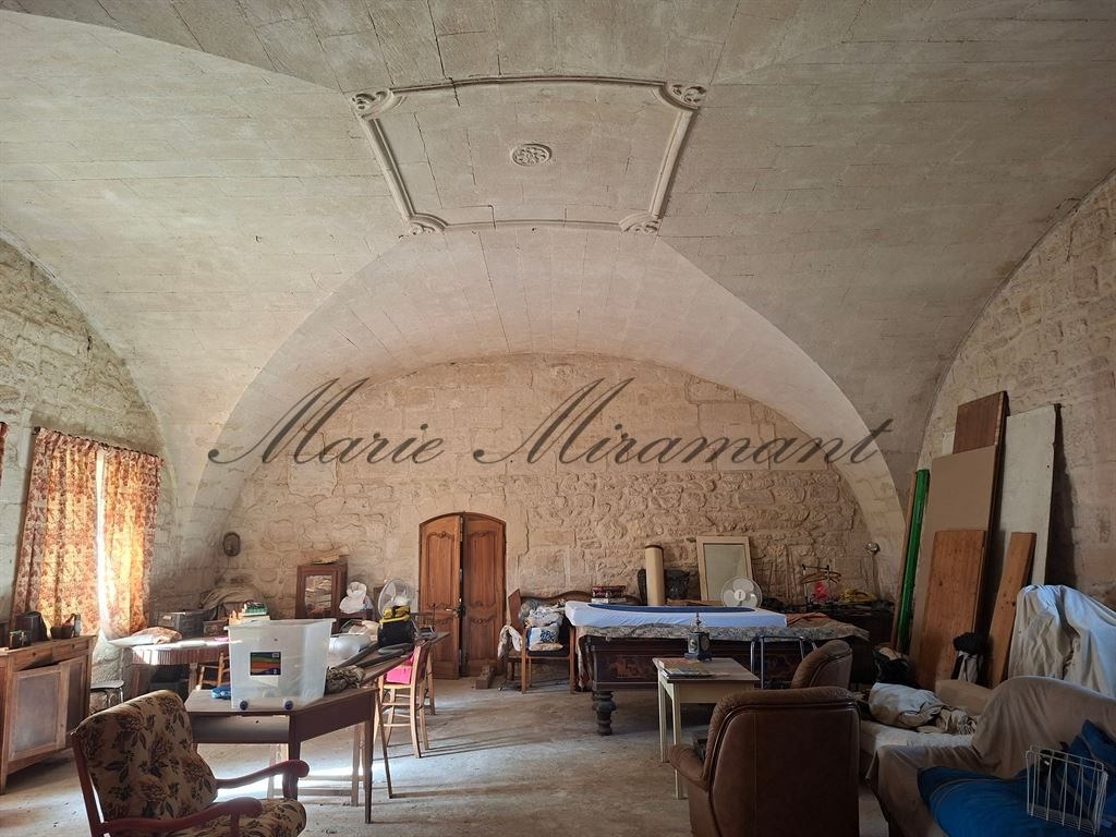 Maison à vendre, 600m², Arles