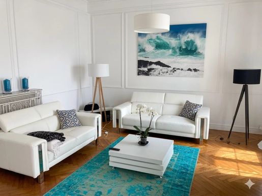 Appartement 2 pièces 74 m² · à Nice · 74 m² · 545 000 €