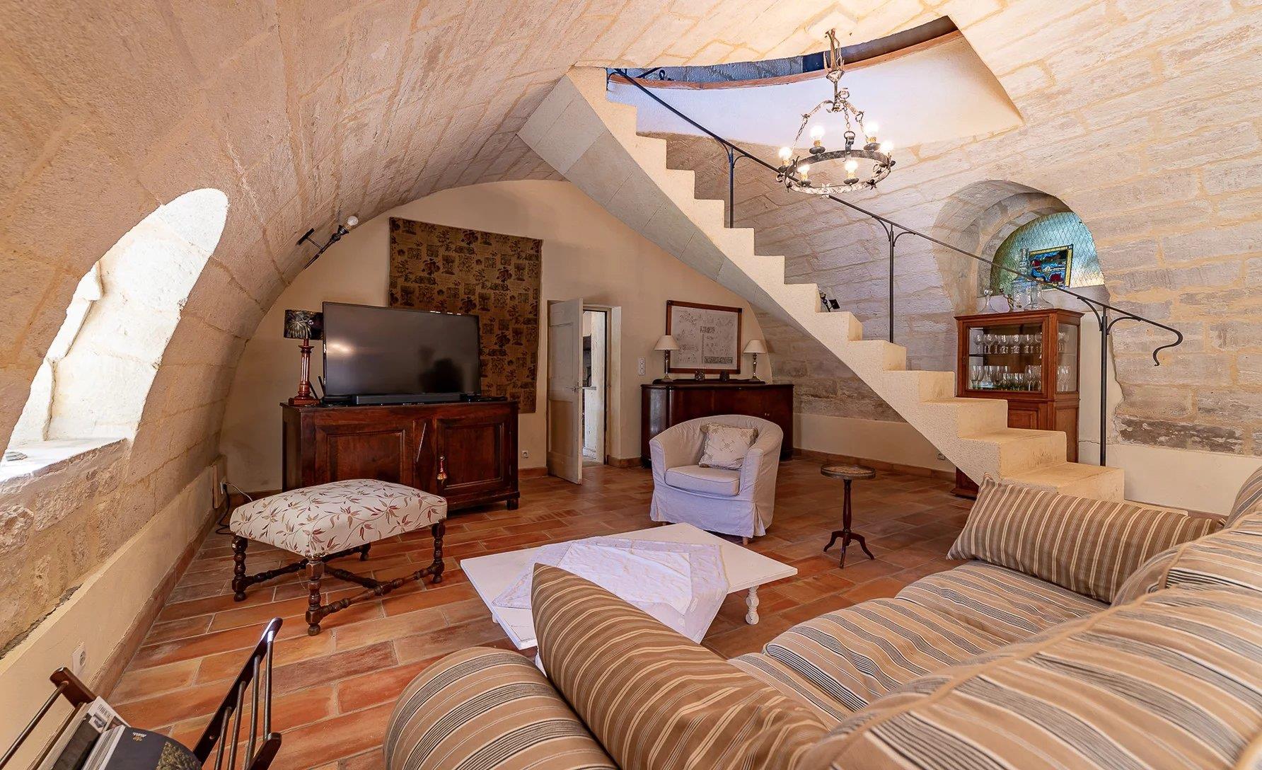 Maison à vendre, 445m², Uzès