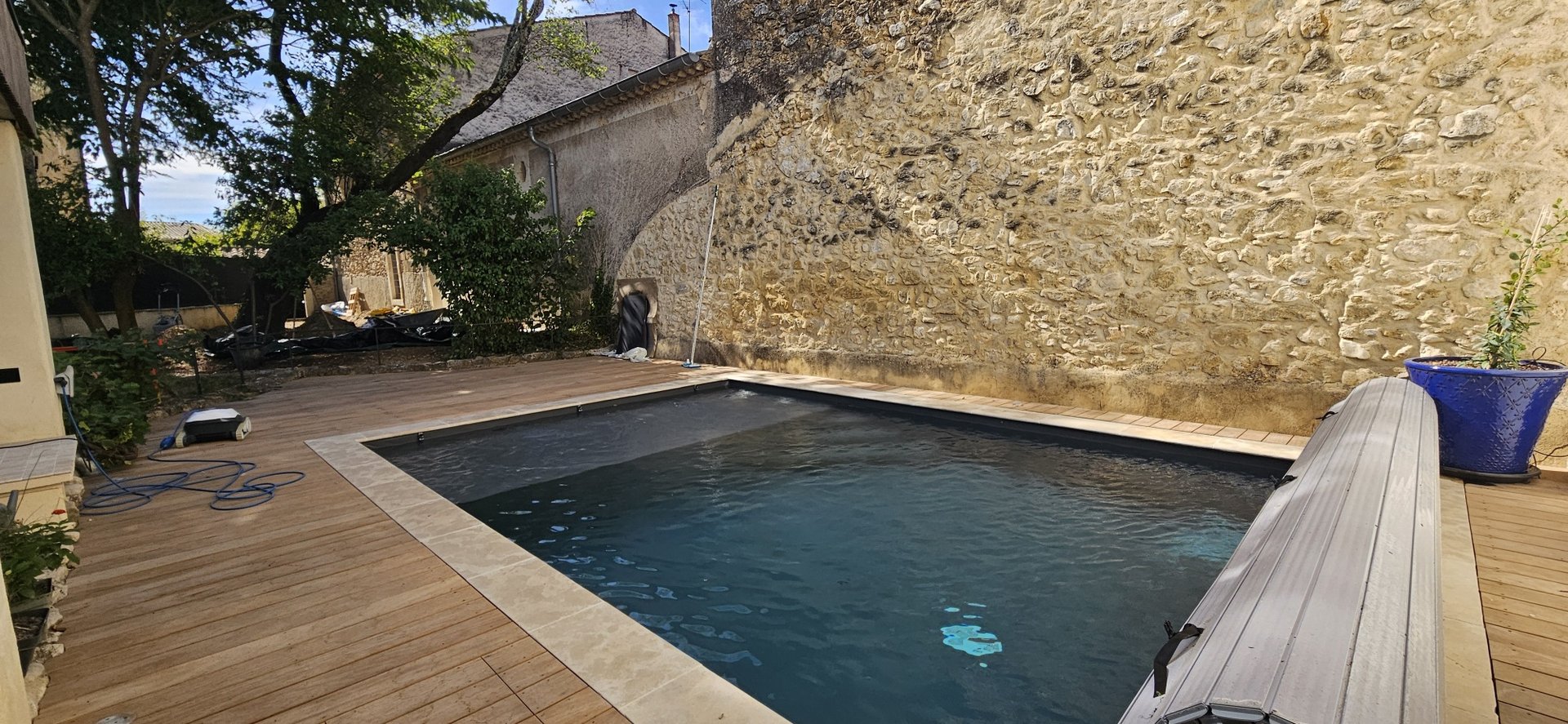 Maison à louer, 236m², Saint-Mamert-du-Gard