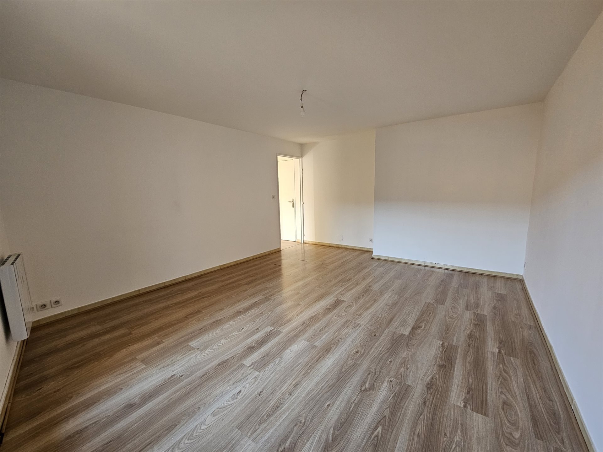 Appartement à louer, 64m², Générac