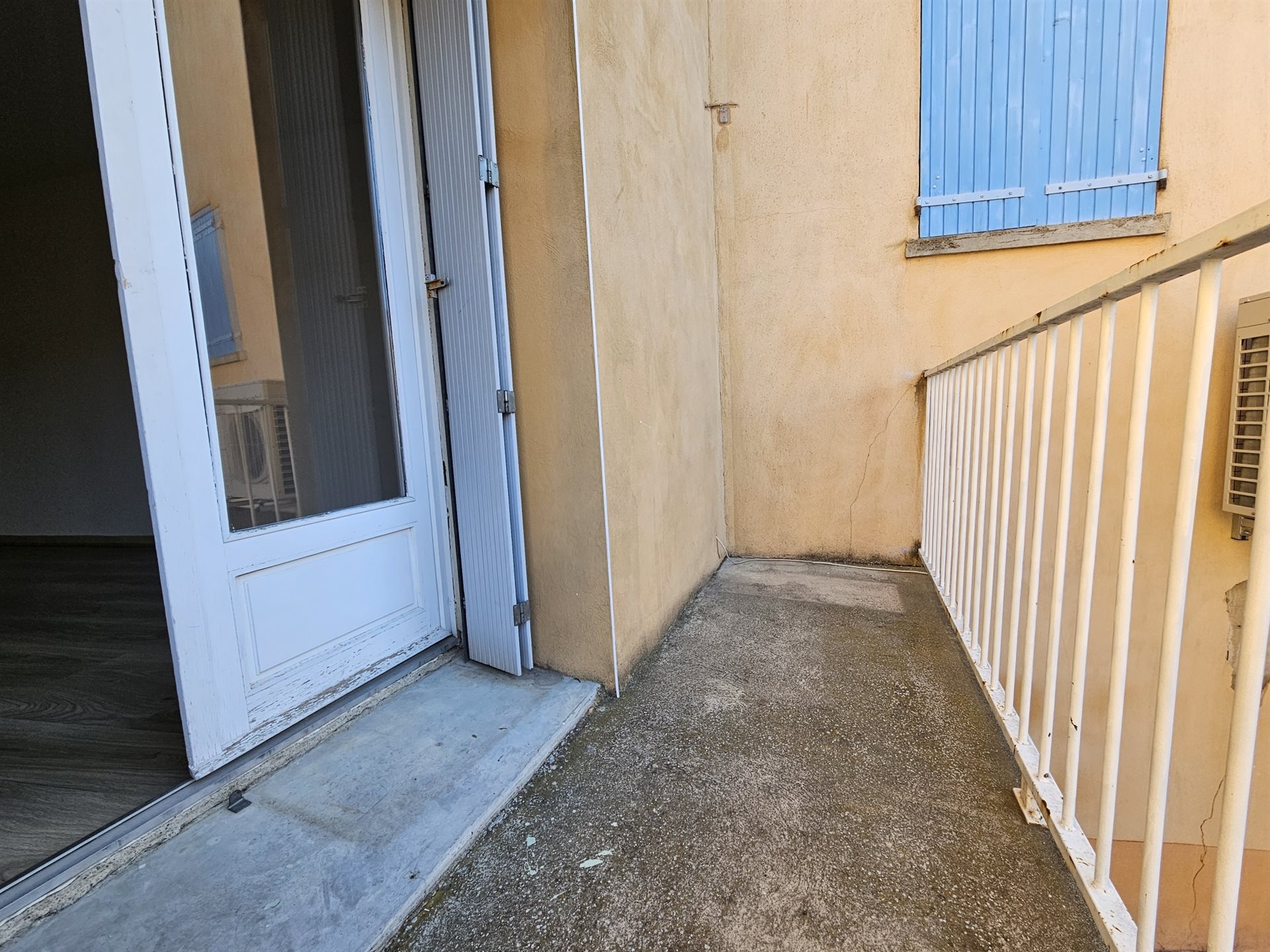 Appartement à louer, 64m², Générac