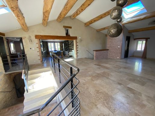 Maison 5 pièces 160 m² · à Seynes · 160 m² · 325 000 €