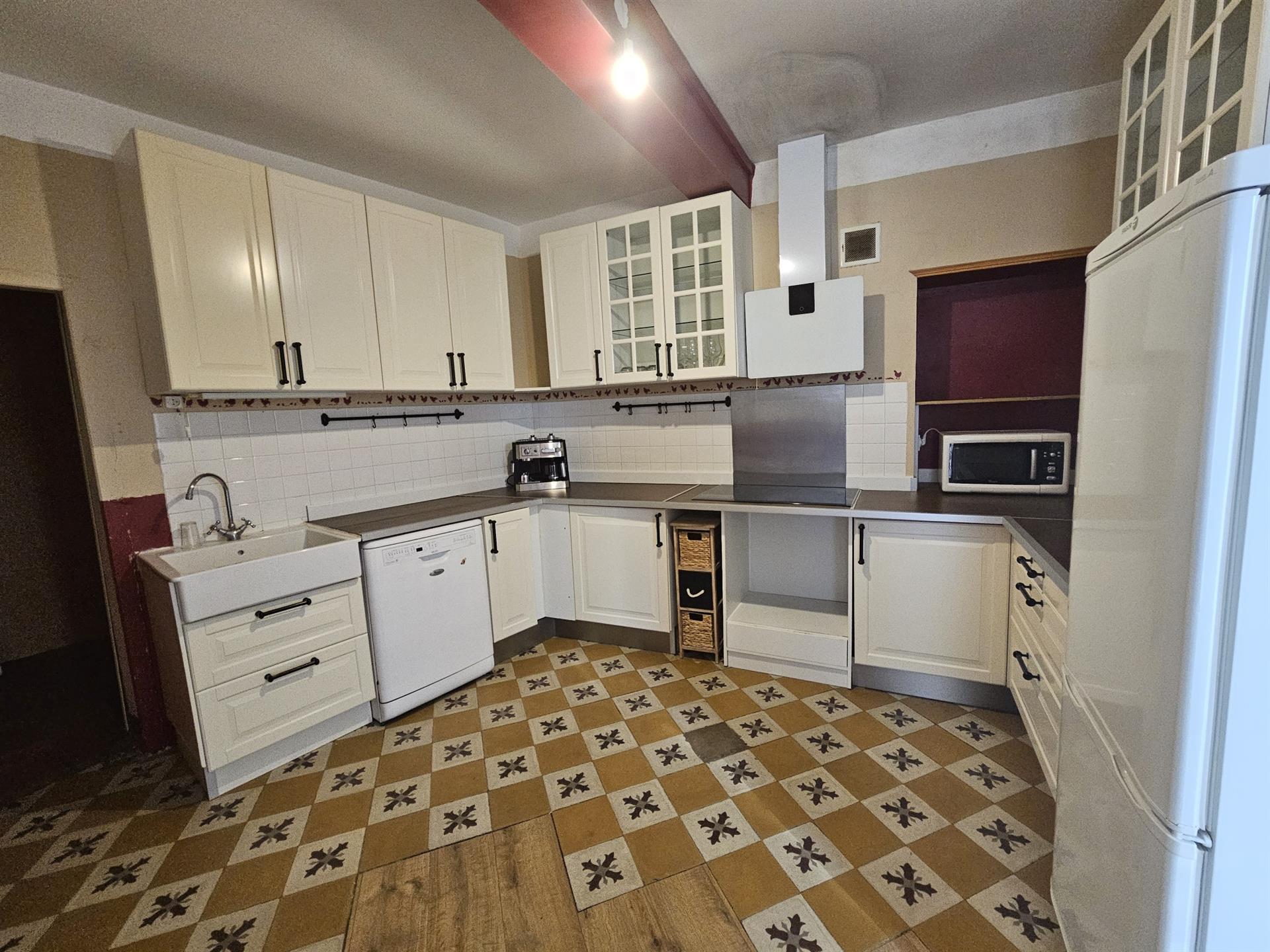 Maison à vendre, 257m², Fons