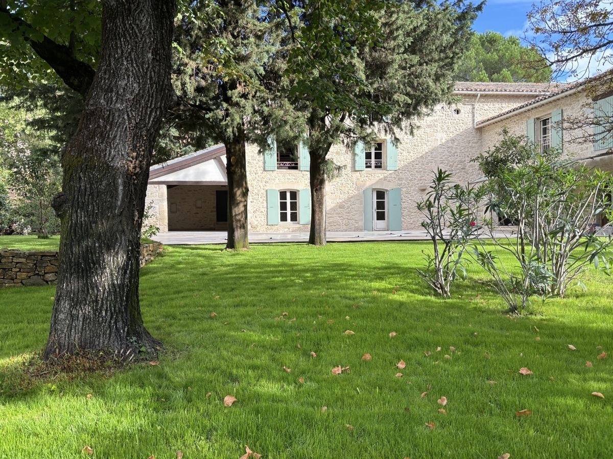 Maison à vendre, 290m², Uzès