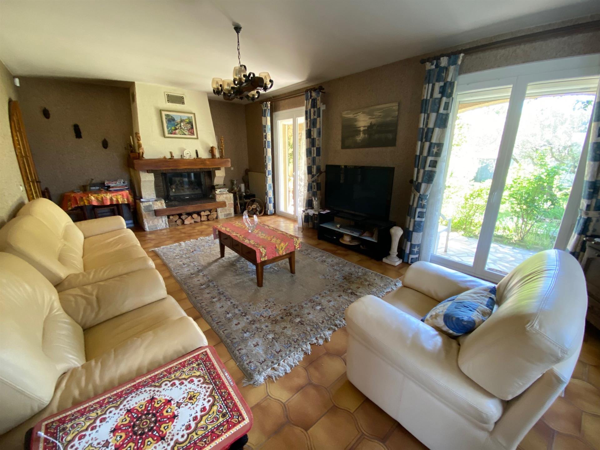 Maison à vendre, 162m², Rodilhan
