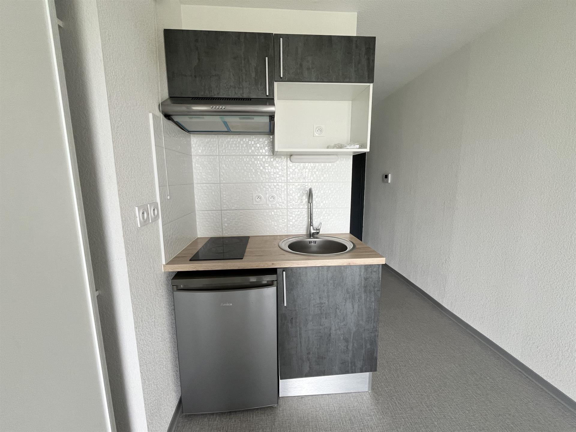 Appartement à louer, 18m², Nîmes