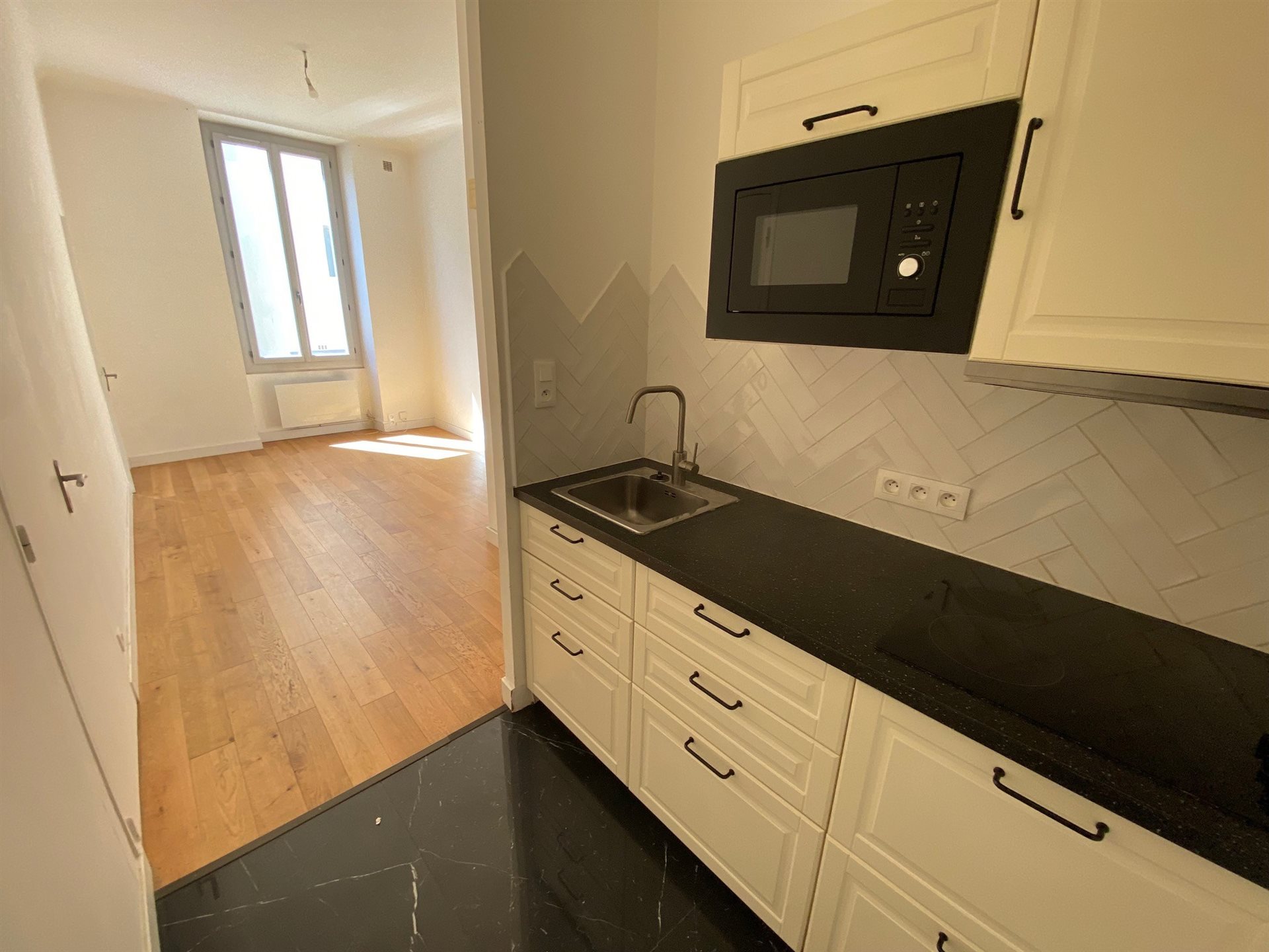 Appartement à vendre, 37m², Nîmes