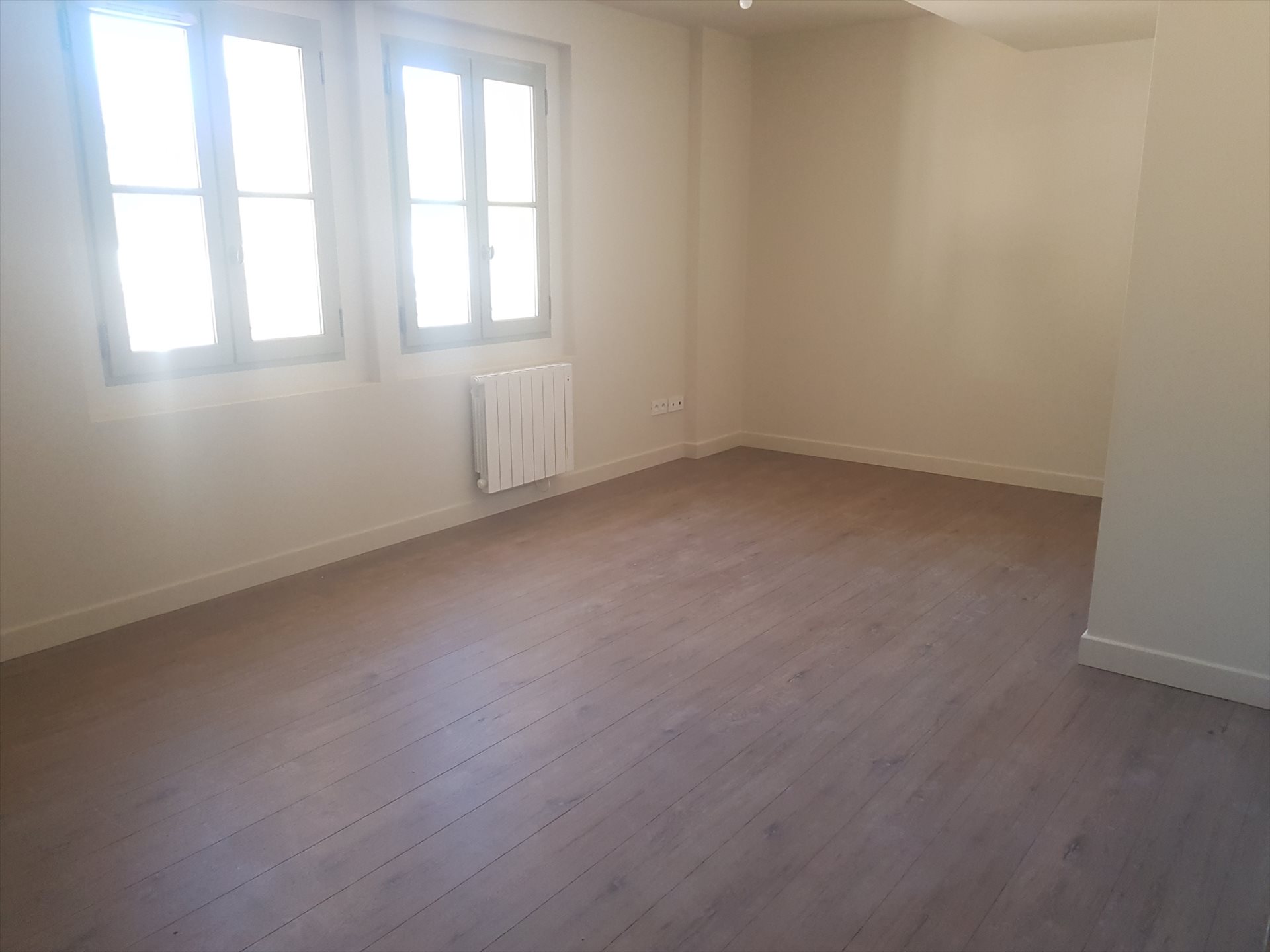Appartement à louer, 44m², Nîmes