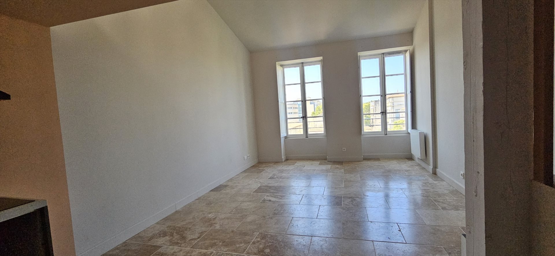 Appartement à louer, 61m², Nîmes