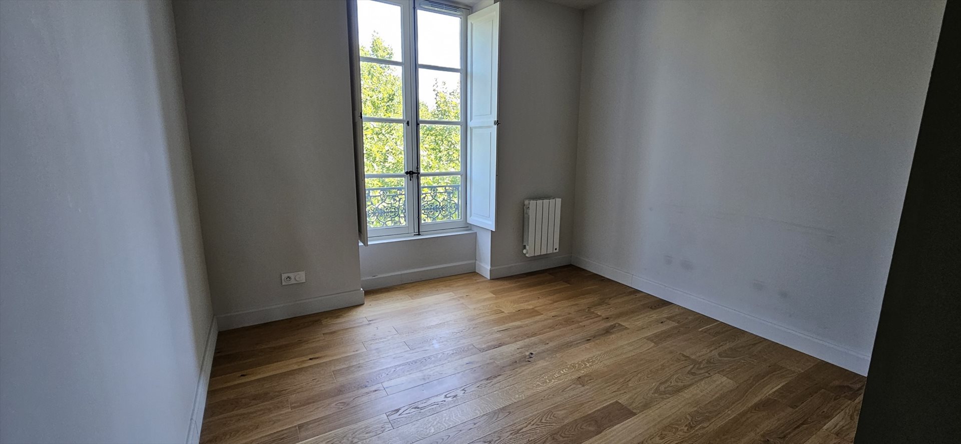 Appartement à louer, 61m², Nîmes