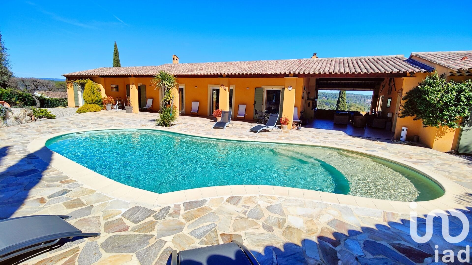 Maison à vendre, 198m², Lorgues