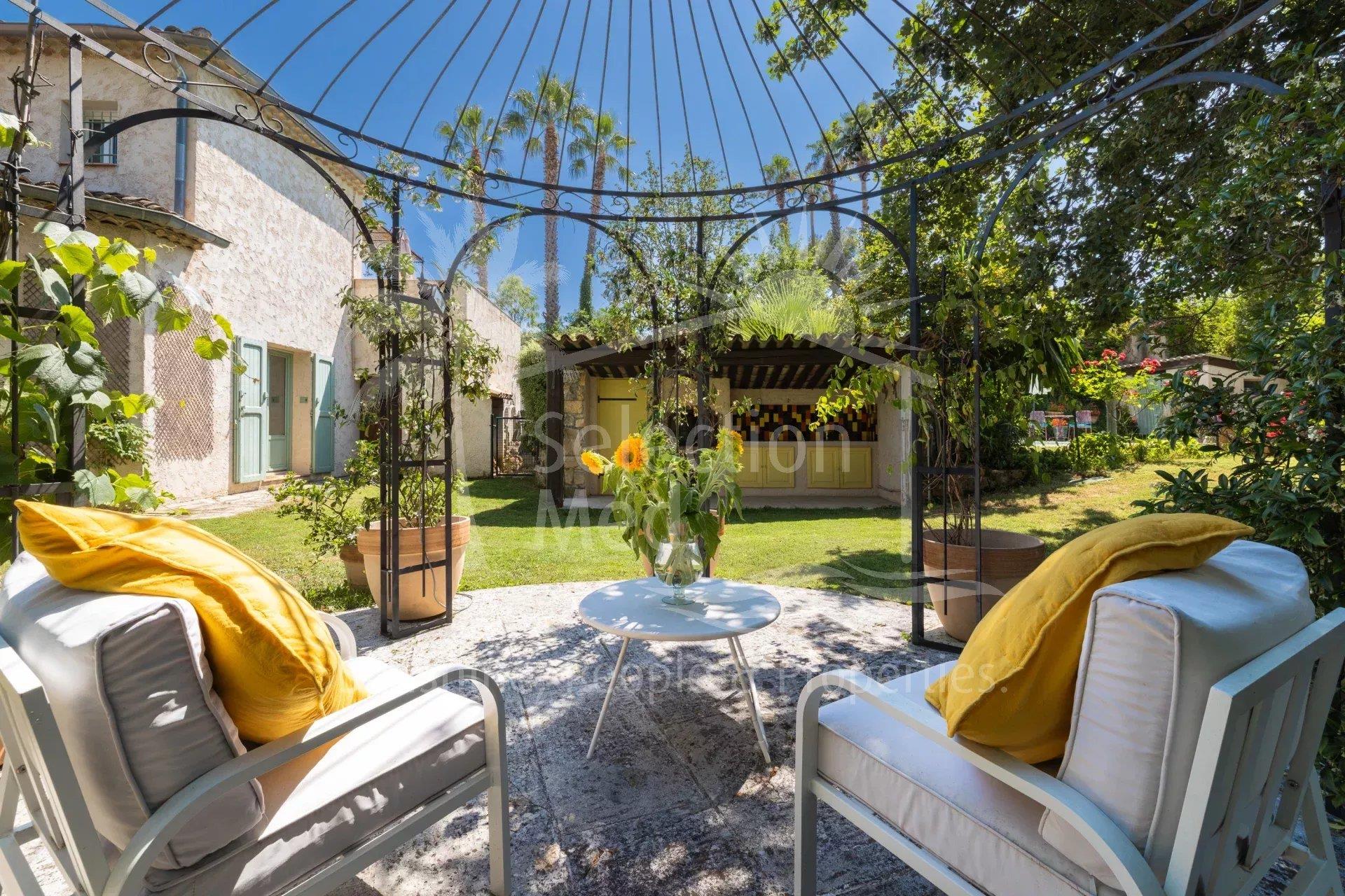 Maison à vendre, 155m², Le Rouret