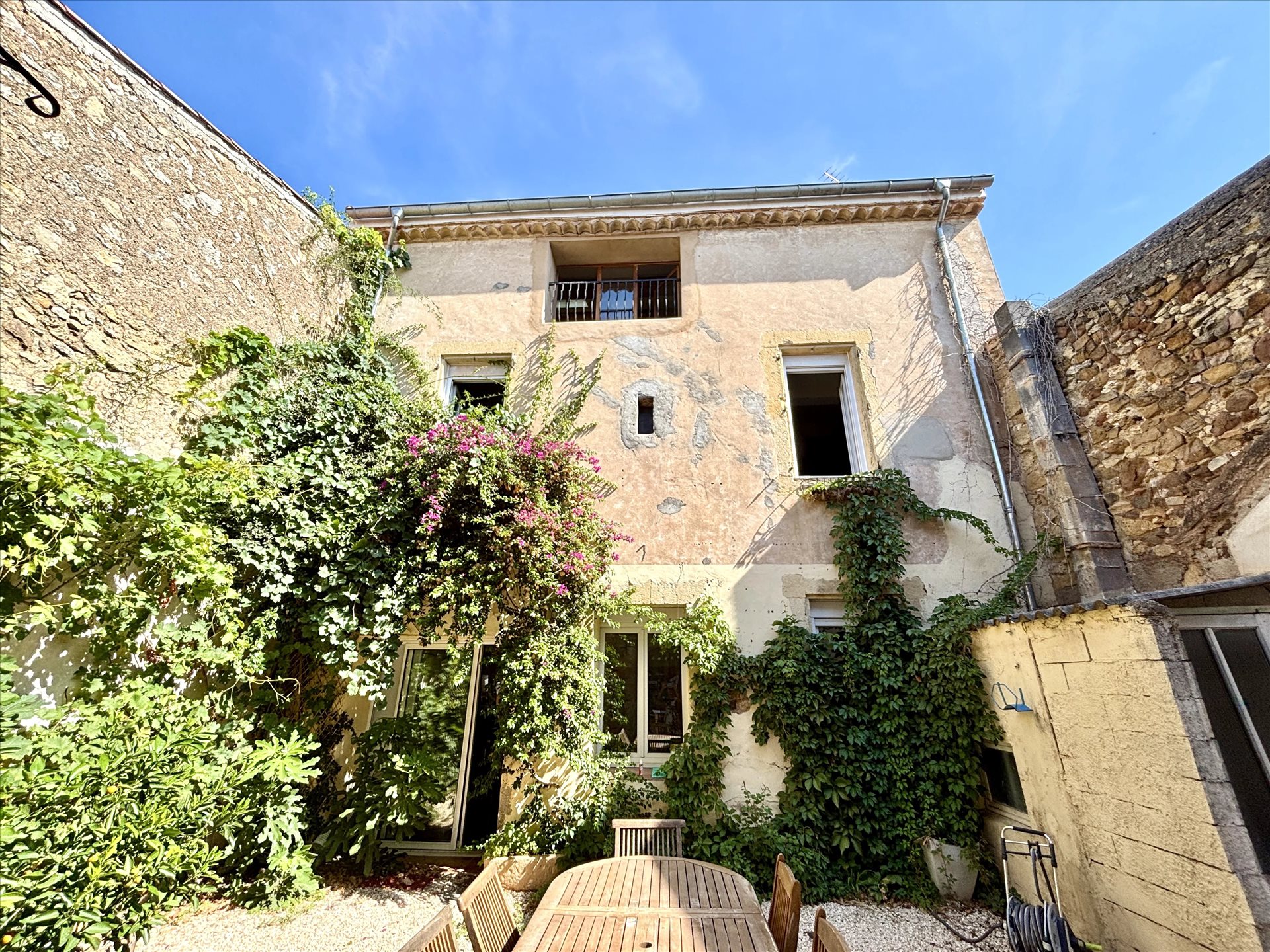 Maison à vendre, 256m², Quarante