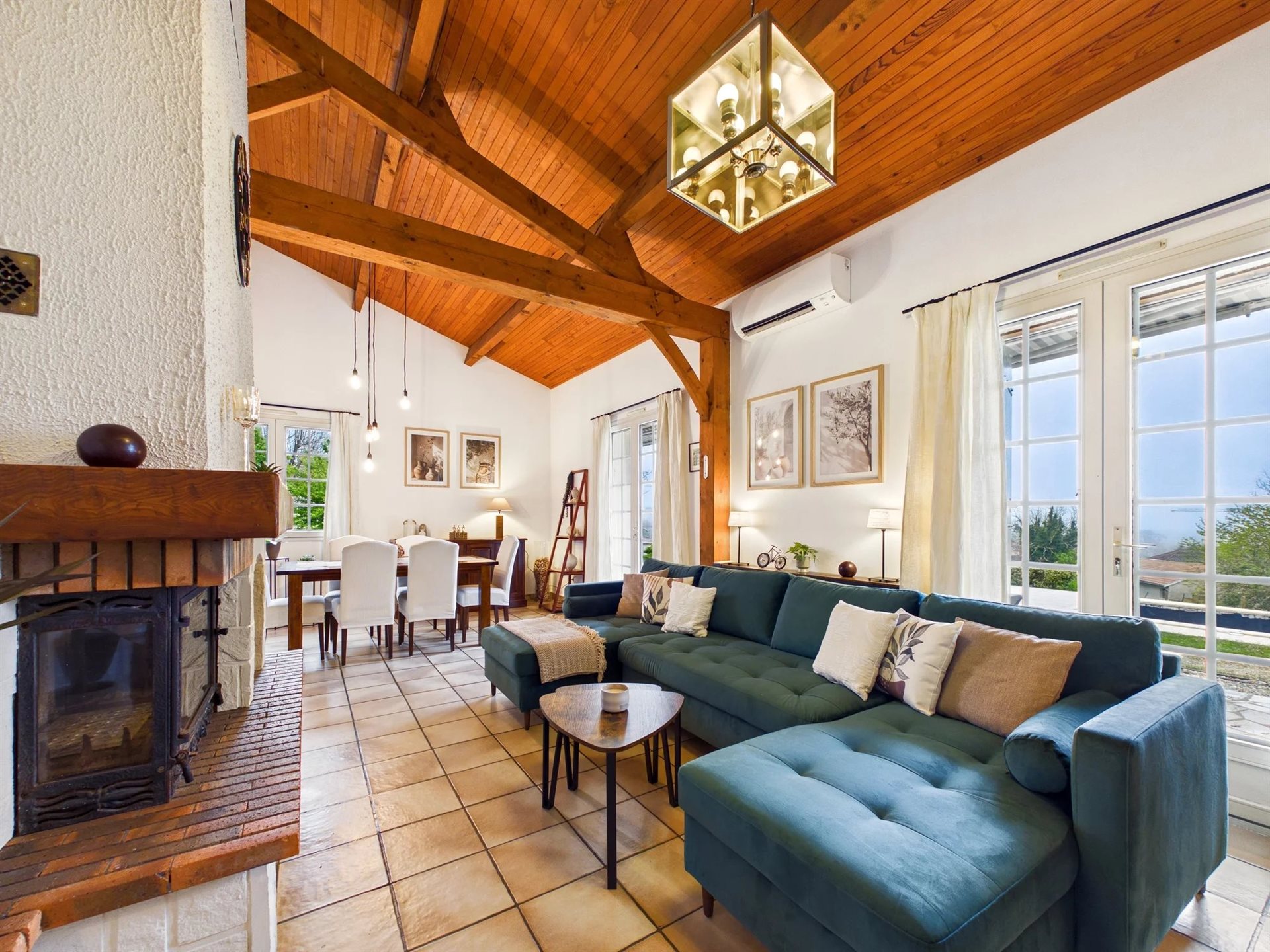 Maison à vendre, 155m², Douzillac