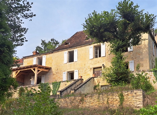 Maison 5 pièces 123 m² · à Sarlat-la-Canéda · 123 m² · 285 000 €