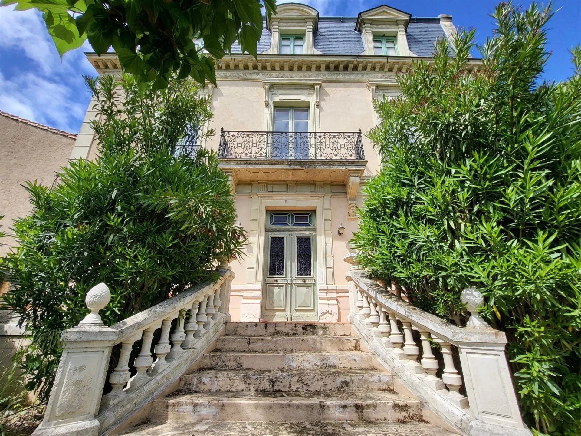Maison à vendre, 383m², Marseillette