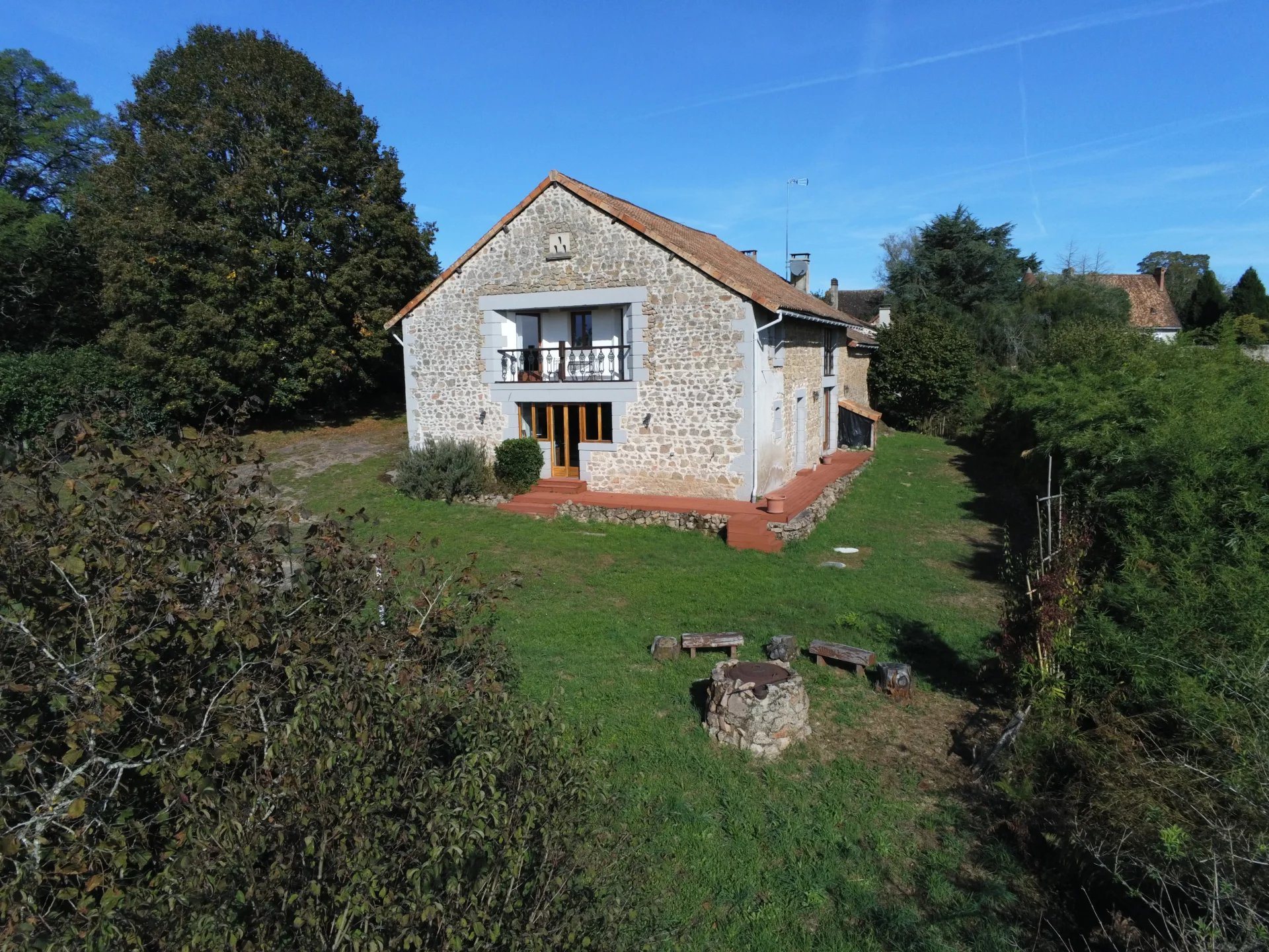Maison à vendre, 200m², Abjat-sur-Bandiat