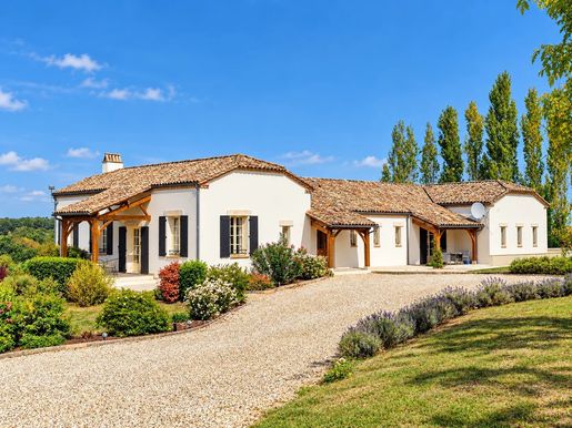 Maison 7 pièces 200 m² · à Eymet · 200 m² · 650 000 €