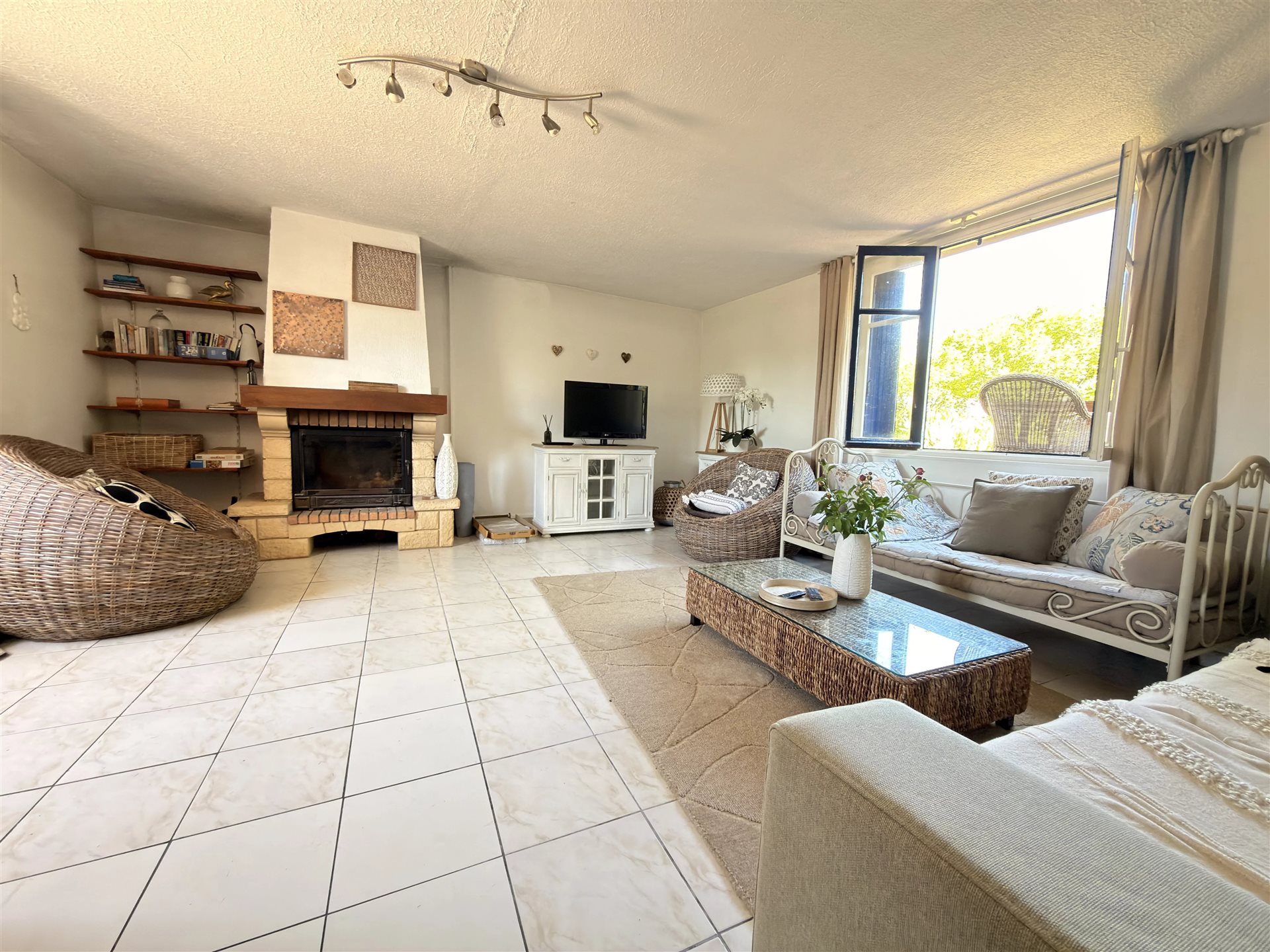Maison à vendre, 93m², Villefagnan