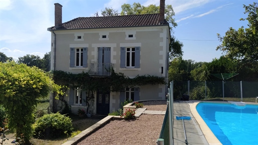 Maison 6 pièces 115 m² · à Tocane-Saint-Apre · 115 m² · 199 000 €