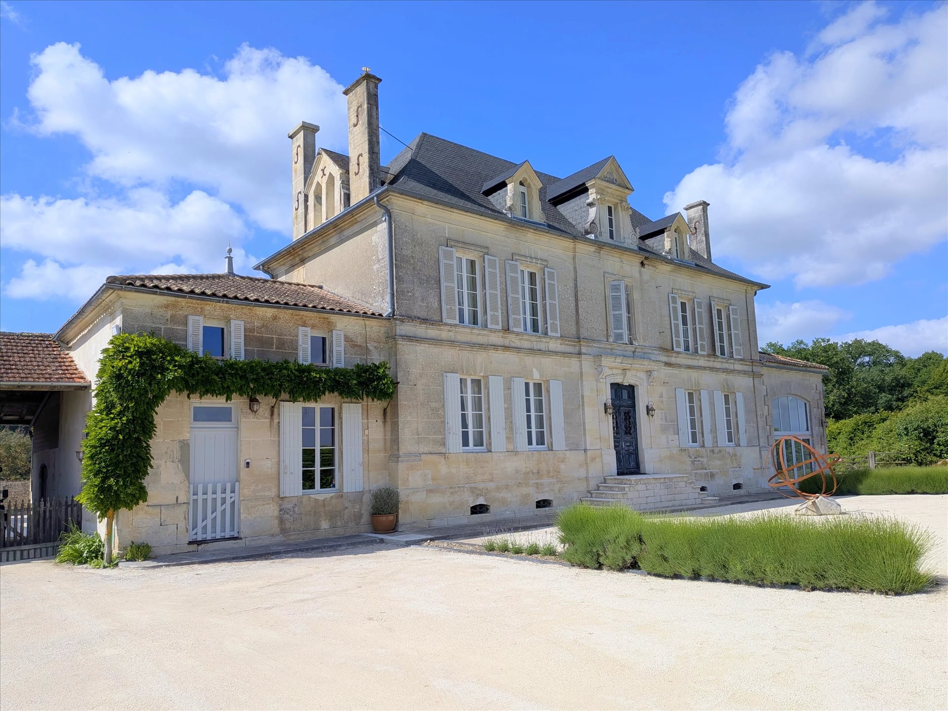 Maison à vendre, 567m², Jonzac