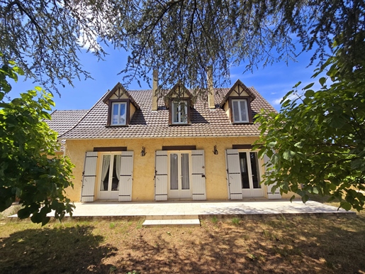 Maison 6 pièces 144 m² · à Eymet · 144 m² · 367 000 €