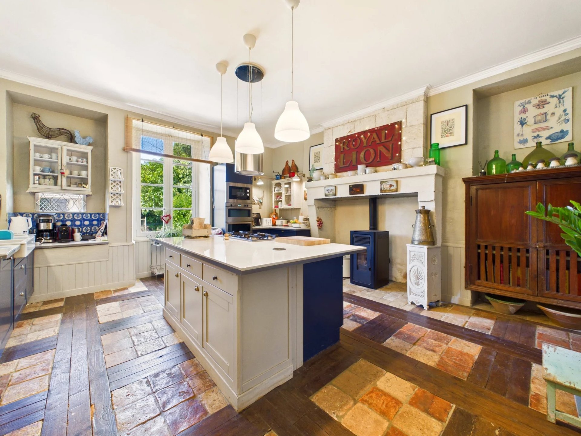 Maison à vendre, 356m², Comberanche-et-Épeluche