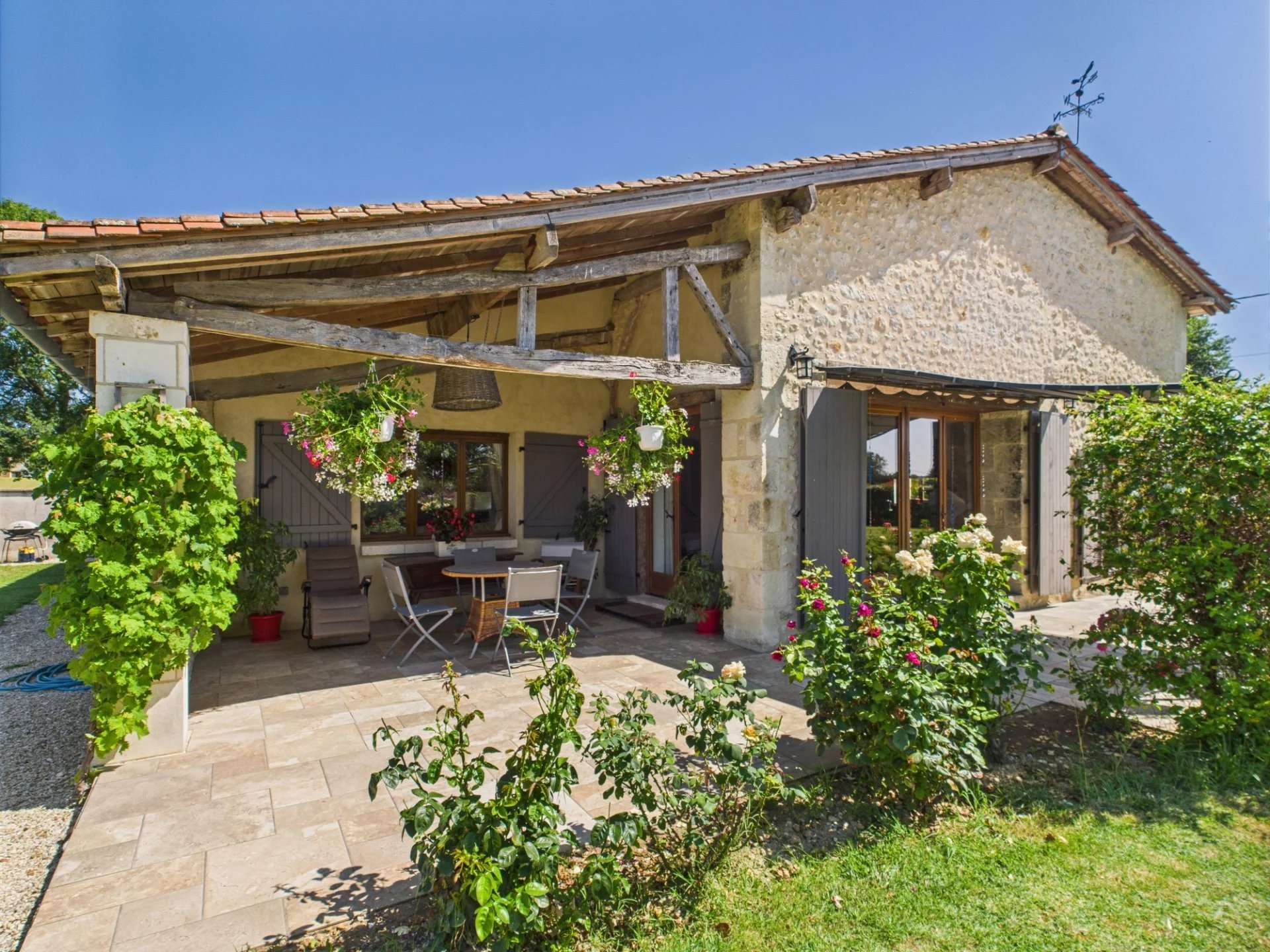 Maison à vendre, 272m², Aubeterre-sur-Dronne