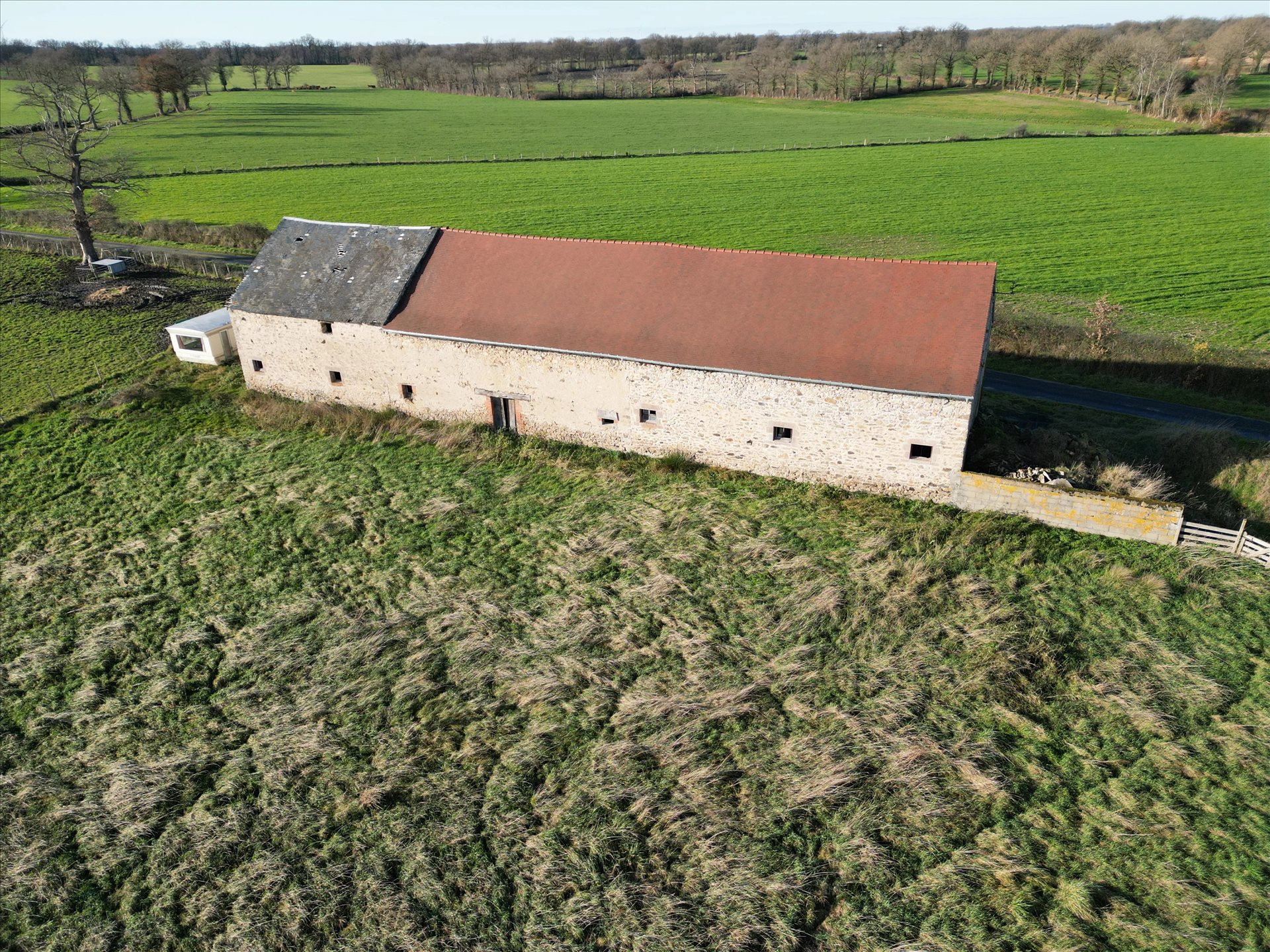 Maison à vendre, 350m², Saint-Léger-Magnazeix