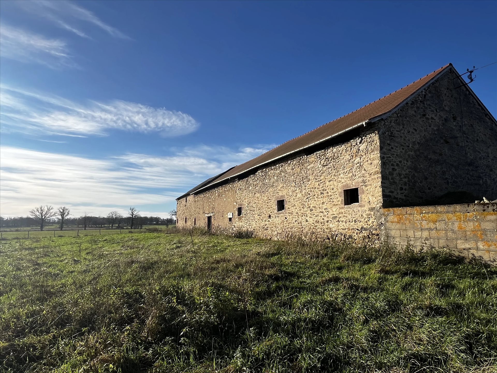 Maison à vendre, 350m², Saint-Léger-Magnazeix
