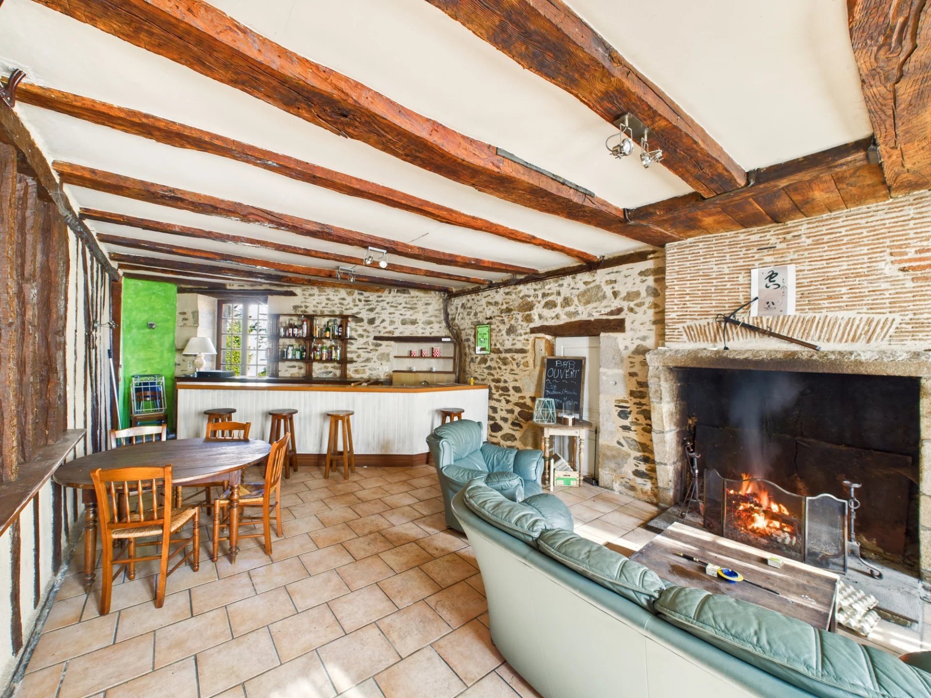 Maison à vendre, 311m², Châlus