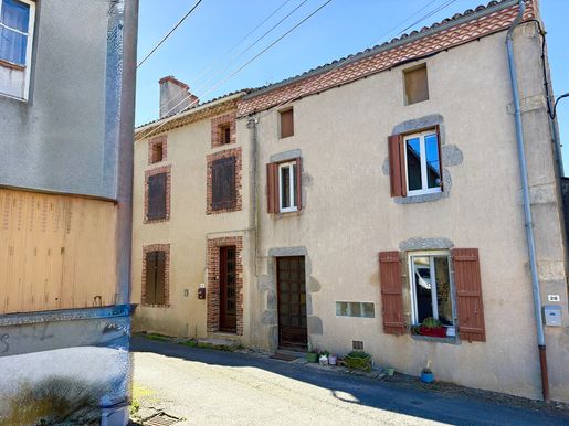 Maison 5 pièces 70 m² · au Dorat · 70 m² · 75 000 €