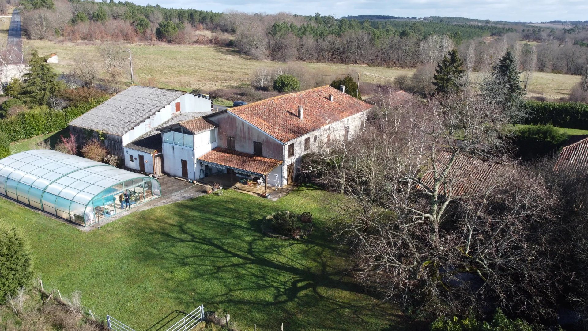 Maison à vendre, 310m², Chillac