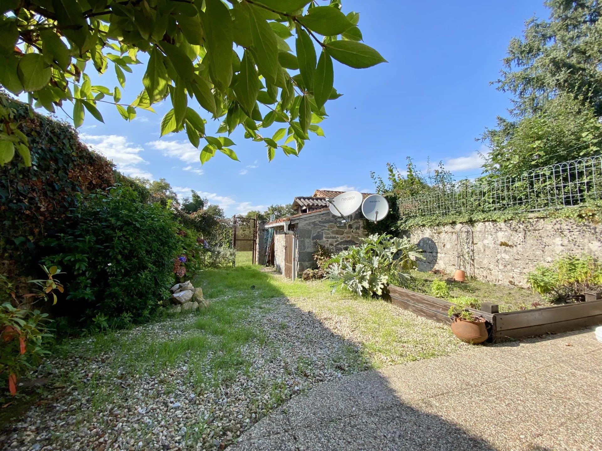 Maison à vendre, 78m², Oradour-Saint-Genest