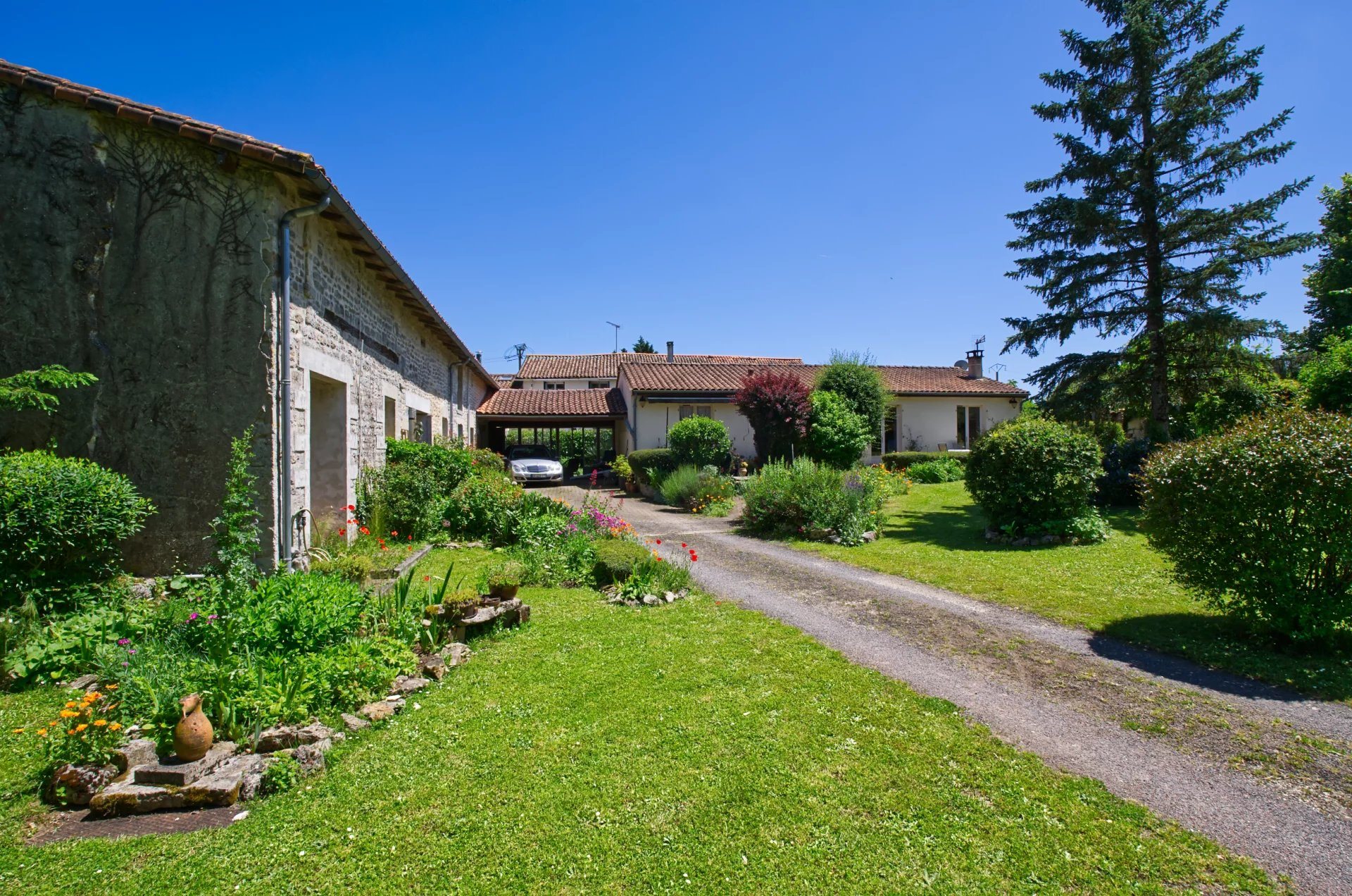 Maison à vendre, 101m², Villefagnan