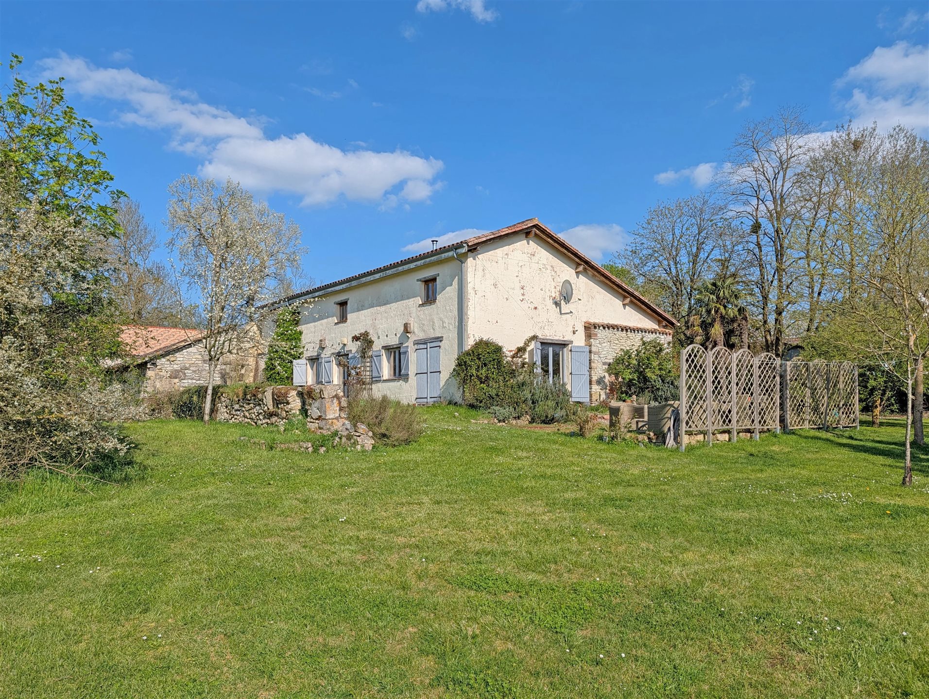 Maison à vendre, 176m², Monbahus