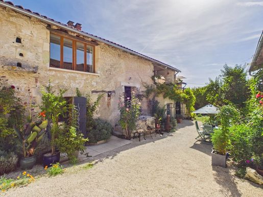 Maison 6 pièces 138 m² · à Lisle · 138 m² · 259 000 €