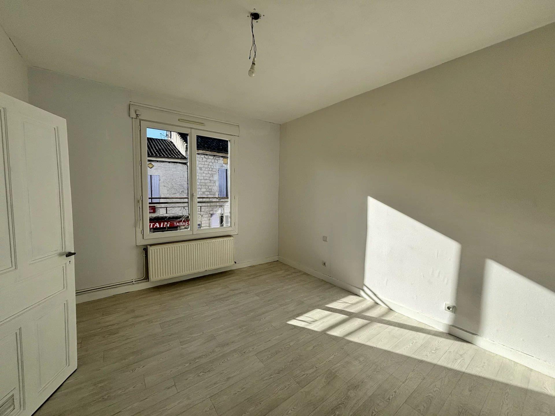 Maison à vendre, 278m², Montaigu-de-Quercy
