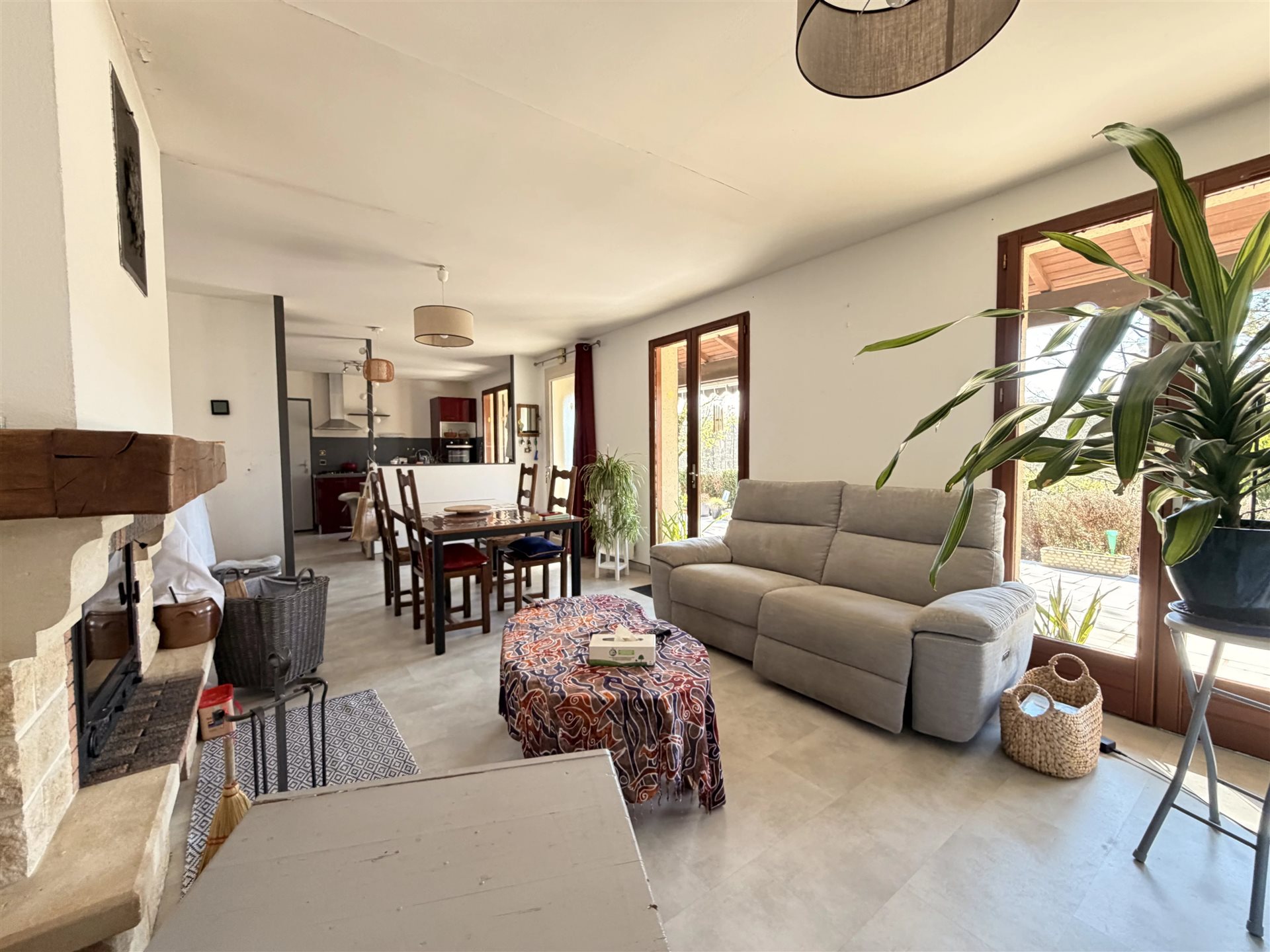 Maison à vendre, 76m², Nanteuil-en-Vallée