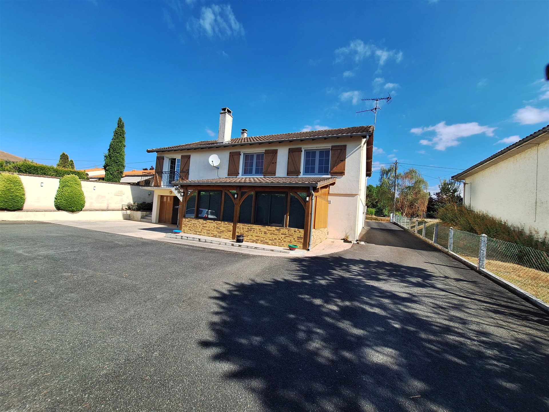 Maison à vendre, 183m², Charroux