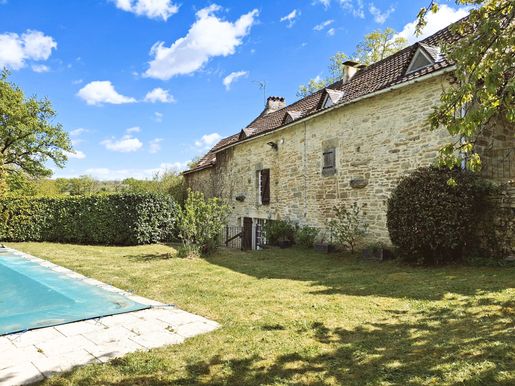 Maison 6 pièces 150 m² · à Villeneuve · 150 m² · 199 999 €
