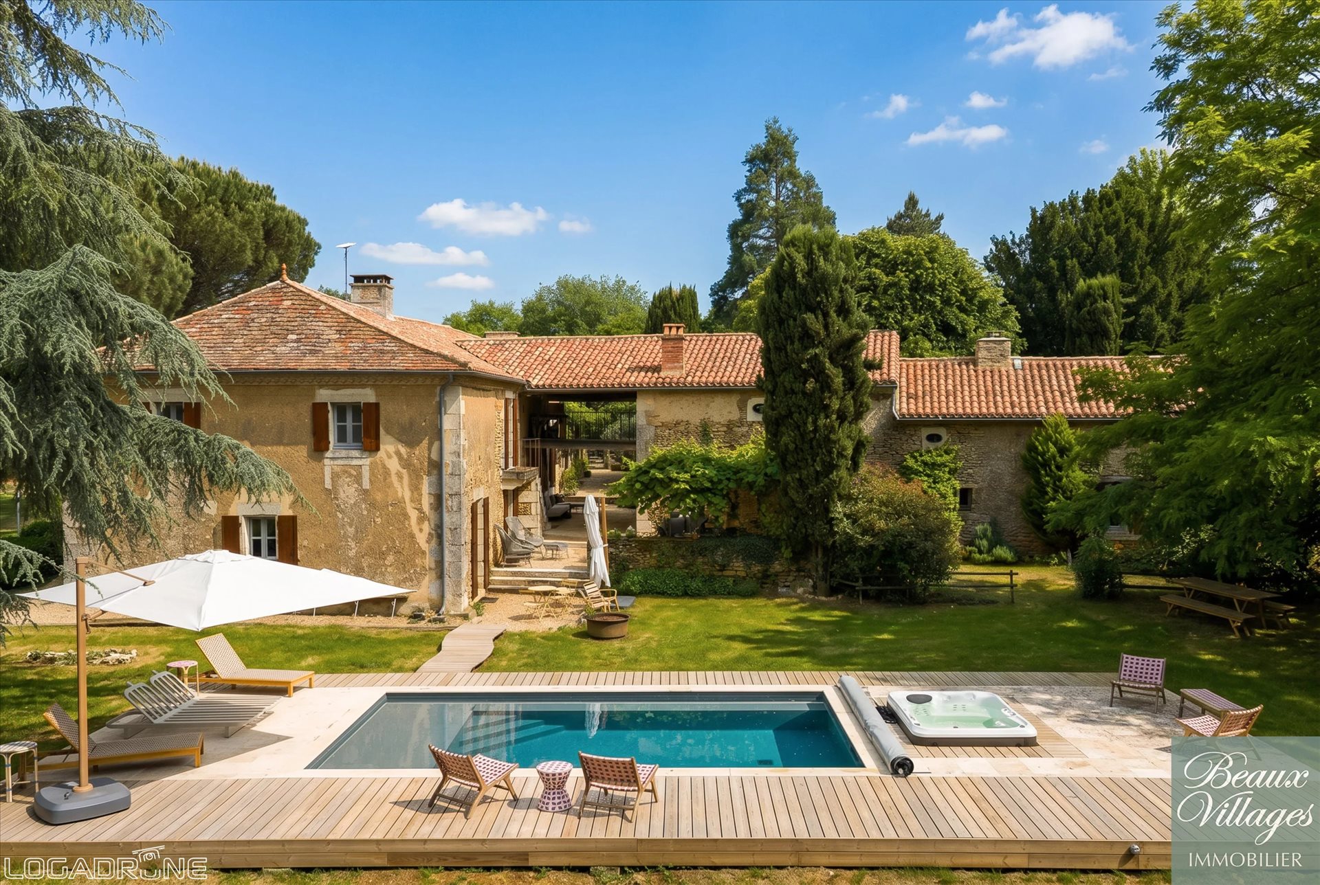 Maison à vendre, 388m², Vergt