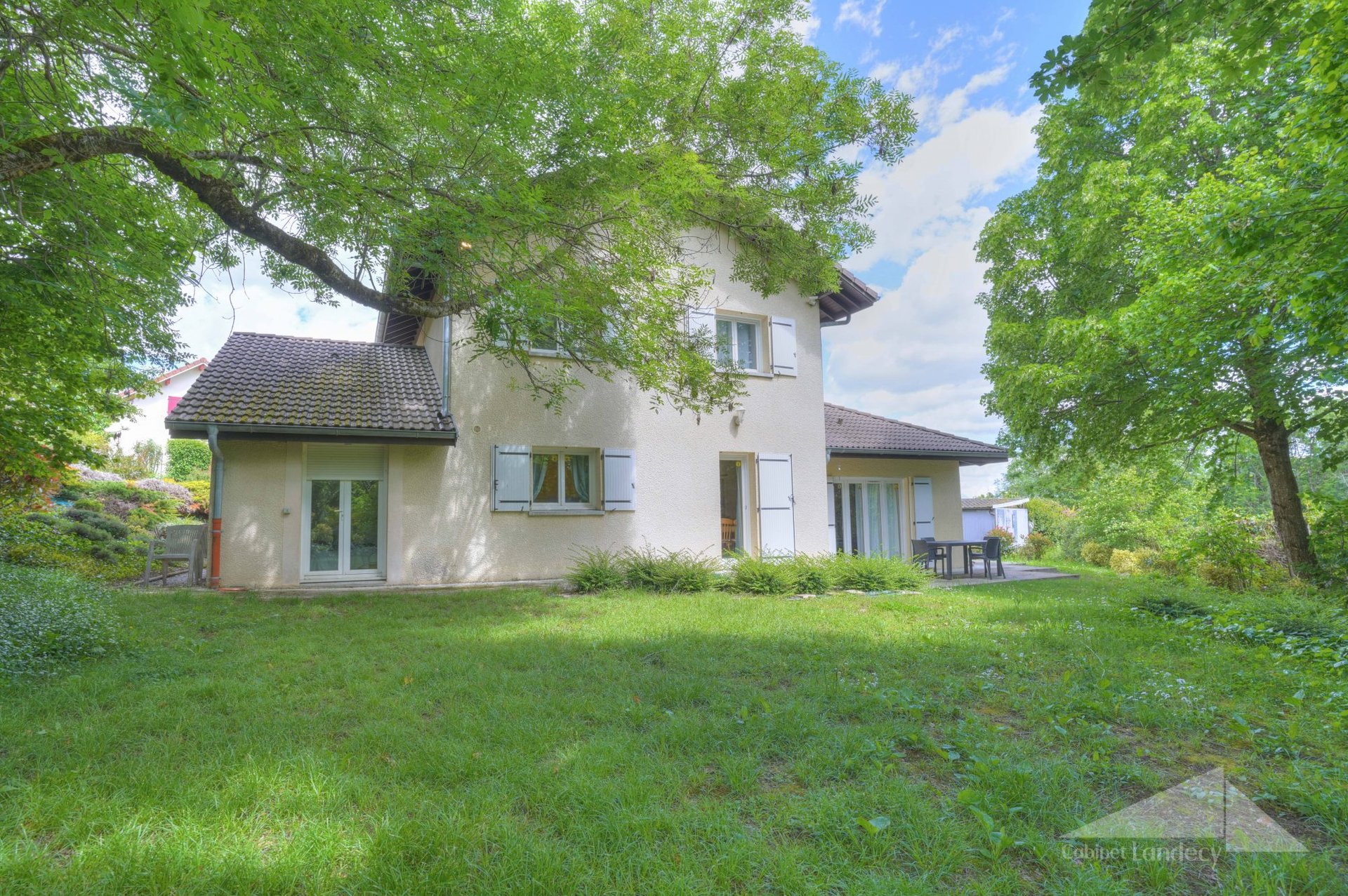 Maison à vendre, 120m², Thoiry