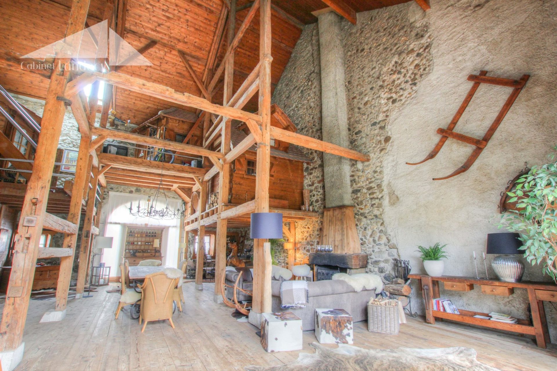 Maison à vendre, 242m², Divonne-les-Bains