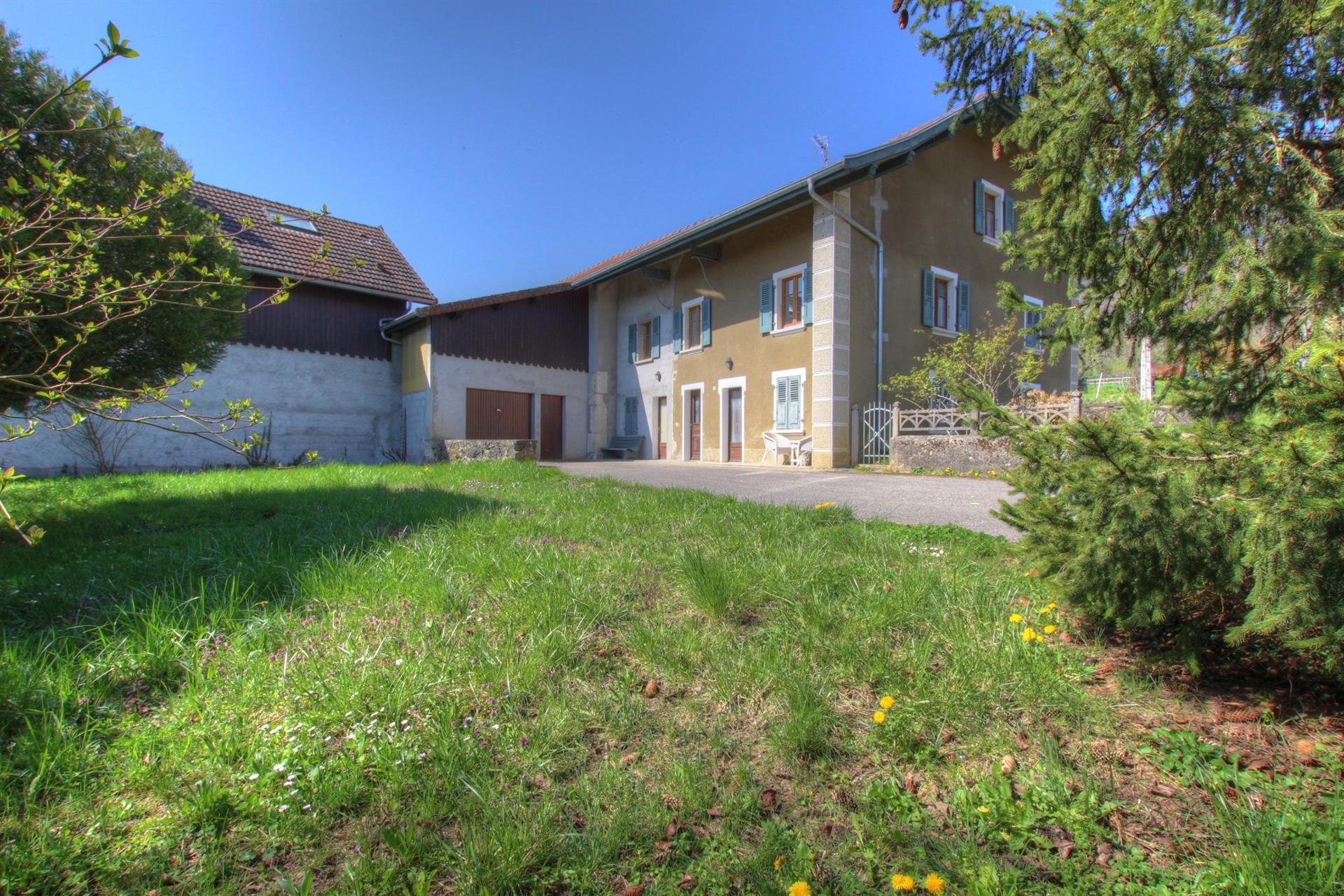 Maison à vendre, 223m², Saint-Jean-de-Gonville
