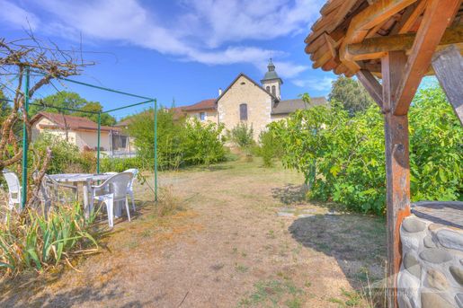 Maison 3 pièces 101 m² · à Pougny · 101 m² · 330 000 €